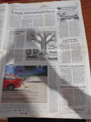 Cumhuriyet Gazetesi - 12 Mayıs 2008 - Mucizenin Adı Galatasaray - Felipe Massa'dqn İstanbul Üçlemesi - Hitit Vazosunda Türk Sazı - 53 Milyon Yoksul - Karakol Basan Terör Timi Vuruldu - Recep Tayyip Erdoğan'a Protesto - Akdeniz Birliği - İmam Hatip Eleştirisi