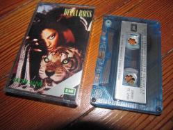 DİANA ROSS EATEN ALİVE  KASET