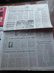 Cumhuriyet Gazetesi - 8 Eylül 2010 - Ulusal Takım'dan Kadıköy'de Dev Galibiyet - Çağdaş Eğitim Vakfı'nın Tarım Projesi Meyvesini Verdi - Engelli Ve Yoksul Evet Kıskacında - Kemal Kılıçdaroğlu - Deniz Baykal - İstanbul'dan U2 Geçti - Godiva Sonunda Geldi