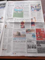 Cumhuriyet Gazetesi - 6 Eylül 2010 - Serdar Özkan Arda Turan Tam Bir Kaptan - Minderde Madalya Avı - Rıza Kayaalp - Ankara Emniyet Müdürü Özdemir Cemaat Kurbanı - Hanefi Avci- Irak Devlet Başkanı Şirvan El Vaili - Kemal Kılıçdaroğlu Dokunulmazlığı Kaldır Ben De Evet Oyu Vereyim - Devlet Bahçeli Balkanlarda