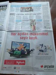Cumhuriyet Gazetesi - 7 Aralık 2012 - Lionel Messi'yi Türk Hava Yolları Uçuracak - UEFA'dan 2020 İçin Kötü Haber - Sakin Bir Traviata - Ümit Boyner'den Suriye Eleştirisi - Hizbullah'a AKP Eli - Kadın Erkek Eşitliği - Mursi'ye Tanklı Kalkan