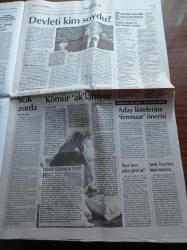 Cumhuriyet Gazetesi - 5 Aralık 2012 - Şampiyonlar Ligi'nde Galatasaray Turun Kapısında - Tanrılar Kaplıcadan Çıktı - Deniz Feneri İle Ampul - Recep Tayyip Erdoğan Rotayı Çizdi - MEB'in Gizli Tanığı 147 - Enerji Ve Tabii Kaynaklar Bakanı Taner Yıldız - Mustafa Balbay - Soner Yalçın - Tuncay Özkan