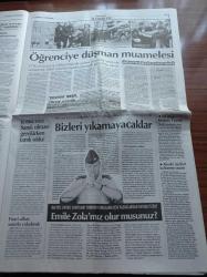 Cumhuriyet Gazetesi - 7 Kasım 2013 - Özerkliğin Ruhuna El Fatiha - Mancini'nij Avrupa Vizyonu - Kıbrıs Yine Sandığa Gidiyor - INıVA'nın İlk Desteği Türk Sanatçıya - Kızlı Erkekli Direndiler - İngilizler Fiber Optik Hattı İzlemiş - Yaser Arafat'ı Zehirlemişler