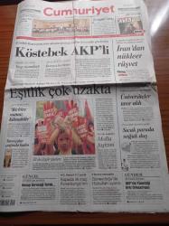 Cumhuriyet Gazetesi - 9 Mart 2006- Vakıfbank Güneş Sigorta Tam Gaz - Tuncay Şanlı - Efes Pilsen'den Atina Zaferi - PETA'dan Çıplak Eylem- İran'dan Nükleer Rüşvet - Molla Faşizmi - Tübitak Toplantısına Üniversiteler Katılmadı - Köstebek AKP'li - Profesör Doktor Sarıkçıoğlu Kadın Erkek Beraber Namaz Kılabilir