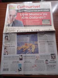 Cumhuriyet Gazetesi - 22 Ağustos 2011 - Ulusal Kadın Voleybol Takımımız Dünya Şampiyonu - 26. Üniversiteler Yaz Oyunları - Amazon Kadınları Köyüne Döndü - Şirinler - Çevreyi KHK Vurdu- Uğur Mumcu'yu Kim Öldürdü - Muhalifler Trablus'ta 400 Ölü - Ankara Barosu Başkanı Metin Feyzioğlu - Beşar Esad İçişlerimize Karışmayın - Recep Tayyip Erdoğan