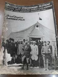 Atatürkün Doğumdan Ölümüne  Hayatta İken  Çekilmiş Tarihi Canlandıran Taklidi Yapılamayacak Muazzam Film - Siyah Beyaz - Lobi Kart Seti - Lobby Cards Set - 8'li Set - Yüz Yılların Önderi- Türkler Yoksulluğa Layık Değillerdir - Her Yerde Her İşte Atatürk- Tarihler Boyu Yaşayacak Ulu Önder- Mucize Yaratan Türk- Doğumun'dan Ölümüne Kadar Hayatı - Bu Filmin Genel Dağıtımı Samsun Filme Aittir