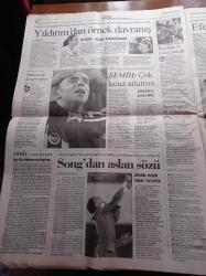 Cumhuriyet Gazetesi - 9 Şubat 2008 - Ulusal Tenisçi İpek Şenoğlu Yarıfinalde - Galatasaray'da Havuz Kavgası -  Aziz Yıldırım'dan Örnek Davranış - Tarihi Kanal Tehlikede - Ferhat İle Şirin - İran'da Kara Çarşaf Krizi - İmam Hatip'e Katmerli Avantaj - Tesettür Hastanesi - MFÖ - Başbakan Recep Tayyip Erdoğan Almanya'da
