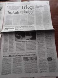 Cumhuriyet Gazetesi - 4 Aralık 2013 - Aziz Yıldırım'dan Şampiyonluk Sözü - Turkcell'den Görme Engellilere Ses - Farklı Bir Kibritçi Kız - Altan Erkekli - Abdullah Gül'ün Kızlı Erkekli Göndermesi - Hrant Dink Suikastı Sanığı Erhan Tuncel - Dershane Krizi Ertelendi - Generallerin MGK İsyanı - Tecavüz Tehdidi İddianamede