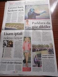 Cumhuriyet Gazetesi - 23 Eylül 2013 - Beşiktaş Galatasaray Derbisini Kavga Bitirdi - Didier Drogba Çare Oldu - Marilyn Monroe - İlhan İrem Aşık Ruhlar İçin Söyledi - Ceza Değil Ölümevi - Radikal İslamcı Örgütler Kitle Katliamlarına Döndü