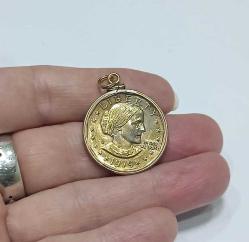 Vintage  Altın Kaplama 1979 1 Amerikan Doları SUSAN B. ANTHONY  Kolye Ucu   0091