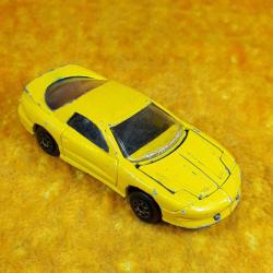 VINTAGE MAJORETTE PONTIAC FIREBIRD No.212 SARI RENKLİ METAL OYUNCAK ARABA