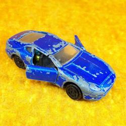 VINTAGE MAJORETTE ASTON MARTIN DB7 No.229  ECH 1/60 MAVİ RENKLİ METAL OYUNCAK ARABA , HÂLİYLE