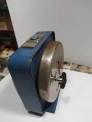 MS10-----ANTİKA KURMALI SERKİSOF MASA SAATİ---ÇALIŞMIYOR