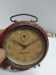 MS10-----ANTİKA KURMALI İSVİÇRE MASA SAATİ---ÇALIŞMIYOR