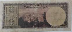 3.EMİSYON 1.TERTİP İNÖNÜ 2,5 İKİ BUÇUK TÜRK LİRASI SERİ A 47 223167 NOLU NATÜREL KAĞIT PARA EN NADİRİ