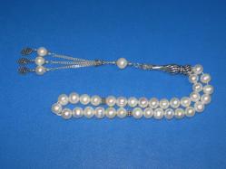 **(58)** KOLLEKSİYONLUK HARİKA BİR BEYAZ İNCİ TESBİH