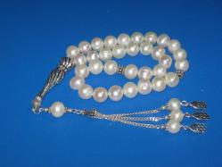 **(58)** KOLLEKSİYONLUK HARİKA BİR BEYAZ İNCİ TESBİH