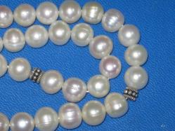 **(58)** KOLLEKSİYONLUK HARİKA BİR BEYAZ İNCİ TESBİH