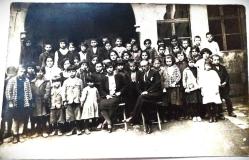 SİYAH BEYAZ FOTOĞRAF OKUL TEMALI