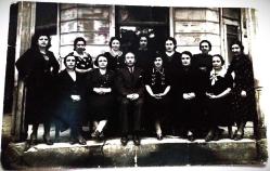 SİYAH BEYAZ FOTOĞRAF OKUL TEMALI 1935