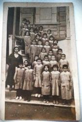 SİYAH BEYAZ FOTOĞRAF OKUL TEMALI 1933