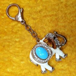 ÇOKLU TAŞLI METAL FİL ANAHTARLIK