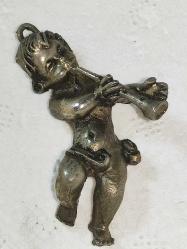 9836-METAL FLÜT ÇALAN ÇOCUK ANAHTARLIK