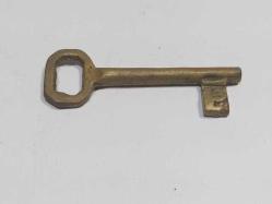 AN3--------ESKİ  PİRİNÇ DOLAP ÇEKMECE ANAHTARI