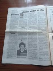 Cumhuriyet Kitap Gazetesi - 6 Aralık 2001 - Sayı 616 - Bir Panelin Ardından Son Dönem Türk Öykücülüğünde Arayışlar Yönelişler - Nasreddin Hoca - Doktor Jivago - Pınar Göksan Aker Ayla Kutlu İle Zehir Zıkkım'ı Konuştu - Fotoğraf Hikayeleri - Aylin Süer Pagaruşa - Beyoğlu'nda Balıkların Ayak Sesleri - İnci Aral