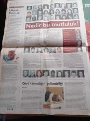 Cumhuriyet Pazar Gazetesi - 2 Aralık 2007 - Sayı 1132- Çizgi De Sinemaya Dahildir - Asterix Ve Vikingler - Kayıp Balık Nemo - Animatör Çizgi Filmciler Derneği Başkanı - Buz Devri -Abidin Dino ve Güzin Dino Fotoğrafı - Das Kapital 140 Yaşında - Karl Marx - Sevim Belli - Sungur Savran