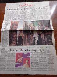 Cumhuriyet 2 Gazetesi - 13 Eylül 1993 - İstanbul'un Hukuka Aykırı Ruhsatlıları - 1930'lu Yıllarda Da Feminizm Vardı - Asker Şaban'ın Maceraları - Gülşen Bubikoğlu - Kemal Sunal - Süleyman Demirel Ve Bülent Ecevit Çapraz Ateş'te - Fokların Üreme Alanı İmara Açıldı - Filistinliler İçin Yaşam Eskisi Kadar Zor Değil - Genç Anneler Sekse Hayır Diyor