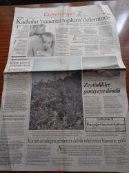 Cumhuriyet 2 Gazetesi - 29 Nisan 1994 - Toprak Altından Sofraya Gelen Zenginlik - Oyuncaklar Çocukları Şiddete Yöneltebiliyor - Saraybosnalı Anna Frank'ın Kuşku Yaratan Yükselişi - Kadınlar Anaerkil Toplum Özleminde - Zeytinlikler Şantiyeye Döndü - Woody Allen Cinsellik Mi Hiç Aklımdan Çıkmıyor Ki - Grunge Kültürüne Şimdi Pearl Jam Sahip Çıkıyor - Muhsin Ertuğrul Anılıyor