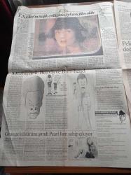 Cumhuriyet 2 Gazetesi - 29 Nisan 1994 - Toprak Altından Sofraya Gelen Zenginlik - Oyuncaklar Çocukları Şiddete Yöneltebiliyor - Saraybosnalı Anna Frank'ın Kuşku Yaratan Yükselişi - Kadınlar Anaerkil Toplum Özleminde - Zeytinlikler Şantiyeye Döndü - Woody Allen Cinsellik Mi Hiç Aklımdan Çıkmıyor Ki - Grunge Kültürüne Şimdi Pearl Jam Sahip Çıkıyor - Muhsin Ertuğrul Anılıyor