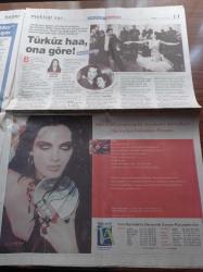 Milliyet Pazar Gazetesi - 15 Aralık 2002 -  Senfonik Queen İşbaşında - Erkek Mezdeke -Şimdi Yemek Zamanı- Şevval Sam - Mehmet Gürs - Ekonomist Güngör Uras - Solcu Şair Hüseyin Salih Ecer - Türkiye İşçi Partisi- Ülkü Tamer - İlber Ortaylı - Yasemin Çongar