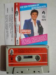 ÜNAL NARÇIN 4073 KIZ SEN İSTANBUL UN NERESİNDENSİN MİNARECİ ALMAN BASKI