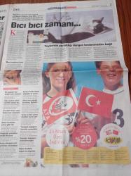 Milliyet Cumartesi Gazetesi - 20 Nisan 2002 - Eski Bir Modelin İtirafları - Öykülerden Alınan Dersler - Hamam Filmi Mehmet Günsur'un Hayatını Değiştirdi - Habbecik Konseri - Atilla İlhan'ı Dinliyoruz -Oscarlı Halle Berry Kesişen Yollar'da - Türk Ralli Tarihinin İlk Avrupa Şampiyonu Nejat Avcı - Aşk Anarşi Yaratır - Şoför Nebahat
