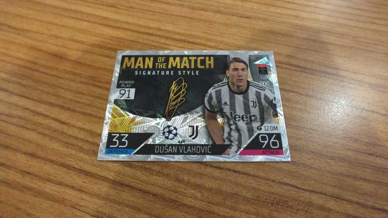Topps UCL 2022-23 Dusan Vlahovic Man of the Match Signature