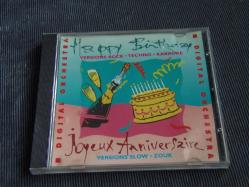 JOYEUX ANNIVERSAIRE-HAPPY BIRTDAY - VERSIONS ROCK / TECHNO / KARAOKE- DÖNEM BASKISI ÇOK TEMİZ MÜZİK CD SİDİR.