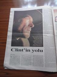 Cumhuriyet Dergi Gazetesi - 8 Ağustos 1999- Sayı 698 -  Tuluyhan Uğurlu Güneşi İlk Biz Görürüz - Clint Eastwood - Kimliğini Yitiren Kent Pekin 6 Barbaros'un Kılıcı - Stanley Kubrick - Lolita Filmi - Çin Halk Cumhuriyeti - Uluslararası Mimarlar Birliği - Ressam Raeburn