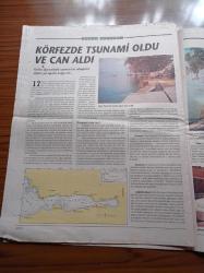 Cumhuriyet Bilim Teknik Gazetesi - 13 Kasım 1999 - Sayı 660 - İki Milyon Kişiye Yeni İş Nasıl Yaratılır - Üç Deprem Konusu Tsunami - Depreme Karşı Hazırlık - 30 Dolara Uydu Fotoğrafı - Çoğu Hastalıkların Nedeni Annenin Kötü Beslenmesi Mi - Deprem İnançları Üzerine Çeşitlemeler