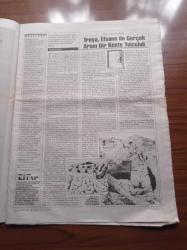 Cumhuriyet Kitap Gazetesi - 23 Ocak 2003 - Sayı 675 - Yaz Evi'nden Rüzgar Geri Getirirse'ye Bir Öykücü Mehmet Zaman Saçlıoğlu Fotoğrafı - Sennur Sezer Troya Sergisini Ve Kataloğunu Değerlendirdi - Aysu Erden Zeynep Aliye'nin Öykülerini Değerlendirdi- Nilüfer Kuruyazıcı Üstün Kırdar'ın Ödüllü Romanı Fi'yi İrdeledi - Müge İplikçi