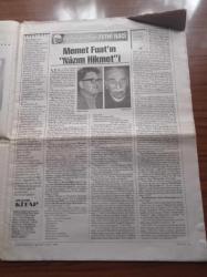 Cumhuriyet Kitap Gazetesi - 28 Eylül 2000 - Sayı 554 - Şiiri Kendine Dert Edinen Bir Şair İdris Atmaca Fotoğrafı - Fethi Naci Eleştiri Günlüğü'nde Memet Fuat'ın Nazım Hikmet'ini Yazdı Bu Hafta - Leland M. Roth'un Kitabı Mimarlığın Öyküsü'nü M. Salih Polat Değerlendirdi - Nedim Gürsel - Boğazkesen Romanı