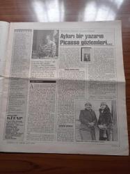 Cumhuriyet Kitap Gazetesi - 4 Mayıs 1995 - Sayı 272 -Zorunlu Eğitime Hayır - İnsan Postuna Bürünmüş Köpek -Hüseyin Rahmi Gürpınar Fotoğrafı - Hüseyin Rahmi Gürpınar'ın Bütün Eserleri Tekrar Basılıyor - Selim İleri - Bilge Karasu - Narla İncire Gazel- Tezer Özlü - Leyla Erbil