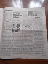Cumhuriyet Kitap Gazetesi - 4 Mayıs 1995 - Sayı 272 -Zorunlu Eğitime Hayır - İnsan Postuna Bürünmüş Köpek -Hüseyin Rahmi Gürpınar Fotoğrafı - Hüseyin Rahmi Gürpınar'ın Bütün Eserleri Tekrar Basılıyor - Selim İleri - Bilge Karasu - Narla İncire Gazel- Tezer Özlü - Leyla Erbil