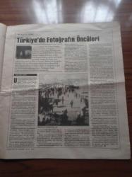 Cumhuriyet Kitap Gazetesi - 9 Aralık 1993 - Sayı 198 - Türk Tarihinde İslamiyet - Kısa Bale Ve Modern Dans Tarihi - Yoga Yapabilen Bir Tekir - TARiŞ Tarihi -İlhan Berk Fotoğrafı - Si Minör Ortaköy - Zihni Küçümen - Dört Şair İki Ressam - Seyit Nezir - Giuseppe Ungaretti Profil