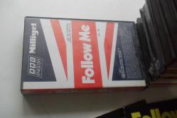 BBC ENGLISH MİLLİYET FOLLOW ME 01-60 A KADAR VHS KASET 1-60 A KADAR KİTAP  2 ADET KASET TOPLU
