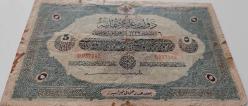 6 AĞUSTOS 1332 MEHMET REŞAT 5 LİRA (LİVRE) D037142 SERİ NOLU KAĞIT PARA JANKO İMZALI KATALOK,1200 DOLAR ÇOK ÇOK NADİR