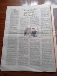 Cumhuriyet Kitap Gazetesi - 12 Şubat 2004 - Sayı 730 - Aydın Hatipoğlu Şiirimizde Bir Geleneğin Sürdürücüsü - Rene Girard Şiddet Ve Kutsal'ı Anlattı - Asuman Kafaoğlu Büke Bu Hafta Mina Urgan'ın İngiliz Edebiyatı Tarihi'ni Değerlendirdi - Nena Calidis Meltem Arıkan'la Romanı Yeter Tenimi Acıtmayın Üzerine Konuştu - Pınar Ekinci Özdemir Asaf'ın Şiirini Ele Aldı - Semih Poroy Feklavye İle İmza Gününe Gidiyor