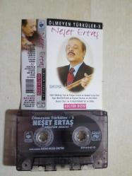 NEŞET ERTAŞ ÖLMEYEN TÜRKÜLER 3 KARTONET MATBA