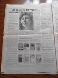 Cumhuriyet Kitap Gazetesi - 11 Ocak 1996 - Sayı 308 - Tez Büyümüş Bir Yazar Sennur Sezer Fotoğrafı - Nedret T. Öztokat Balkan Naci İslimyeli'nin Albümünü Tanıttı - Leyla Keskiner Blackwell'in Siyasal Düşünce Ansiklopedisi - Ahmet Ümit Faşizmin Yenilişinin 50. Yılında Tiksinti Çağı'nı Değerlendirdi